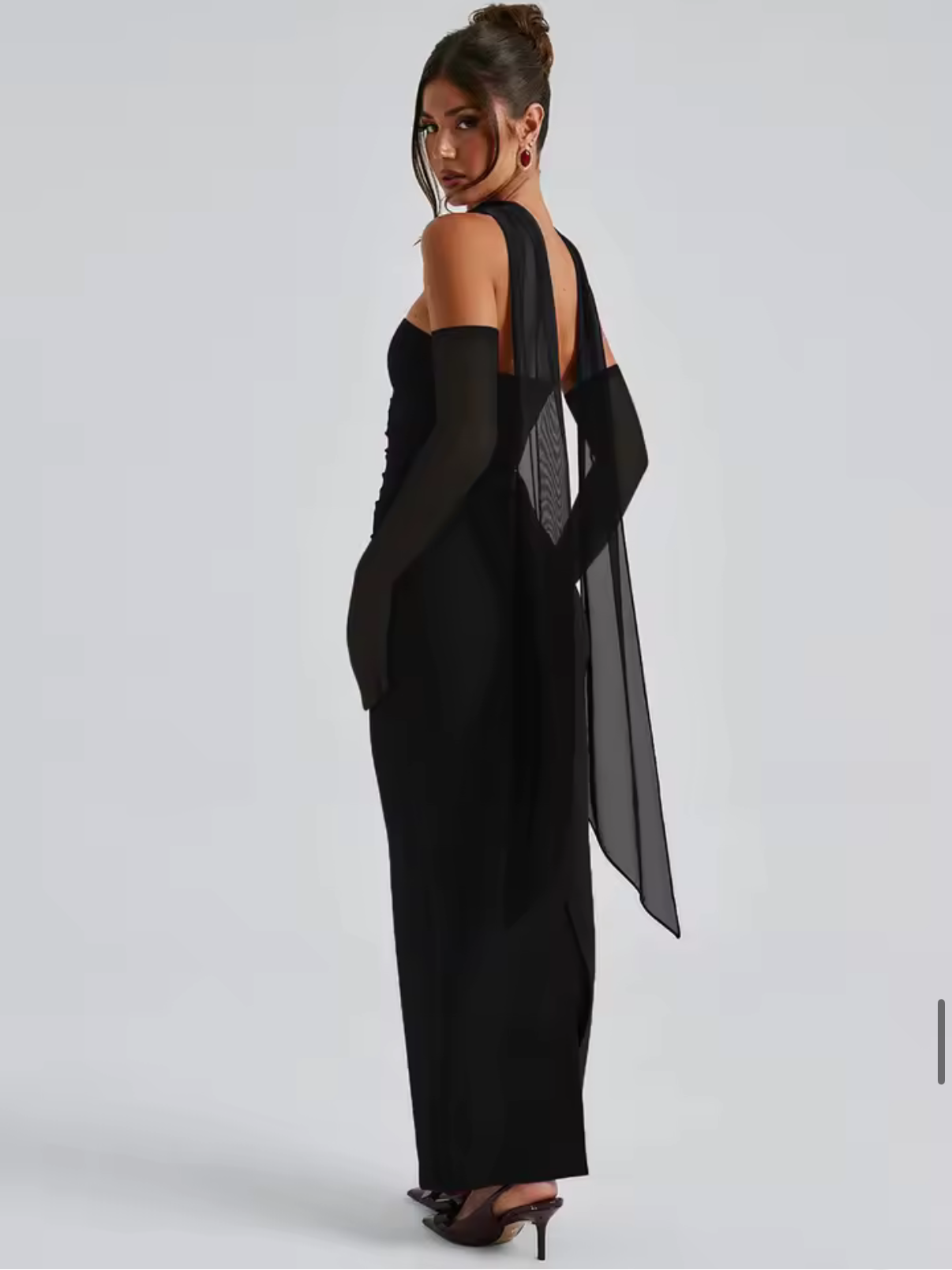 Éline Maxi Dress – Strapless Sculpting Evening Gown mit Schal & Mesh-Handschuhen