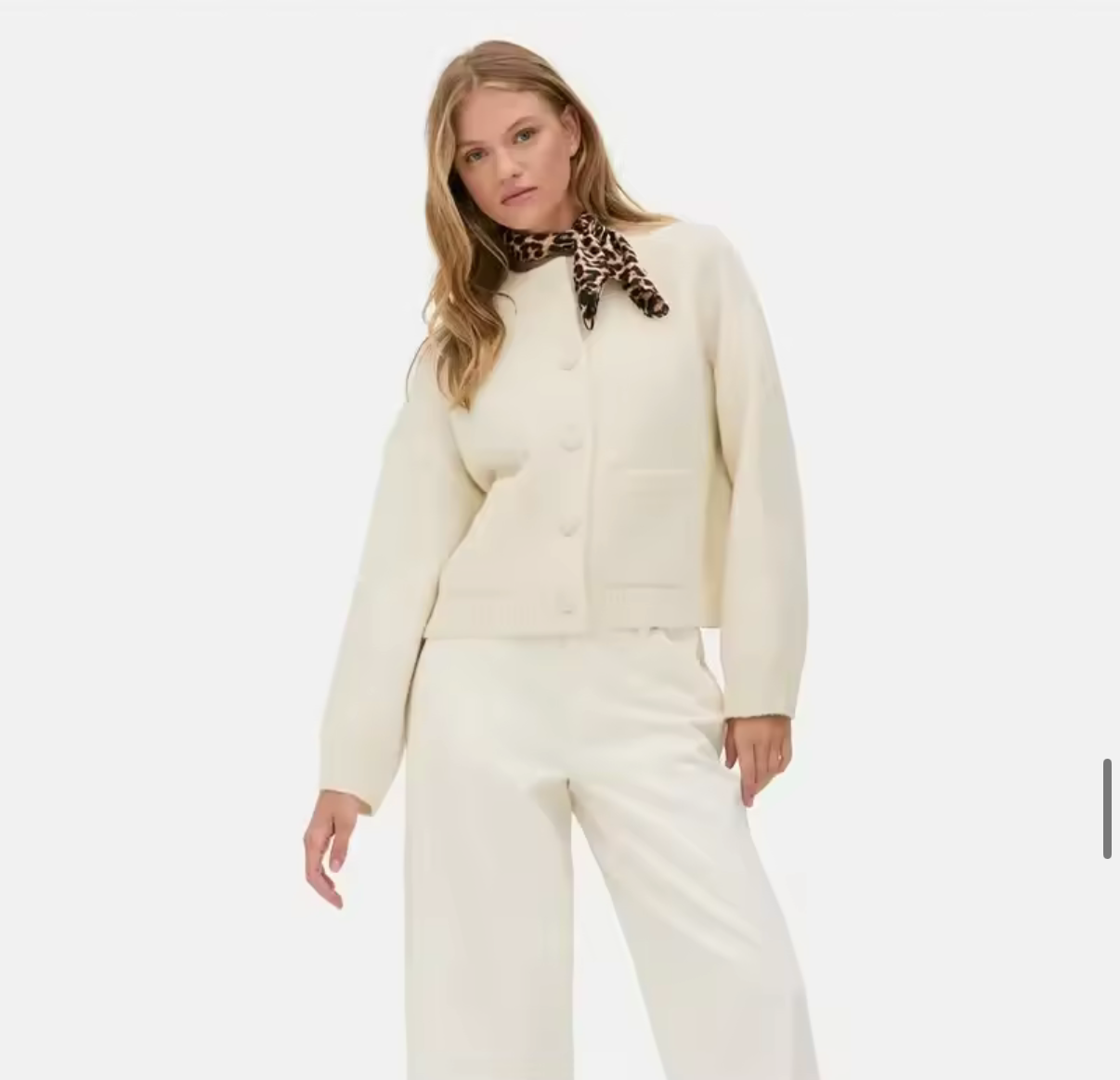 Éline Cozy Knit Cardigan – Minimal Classic Edition