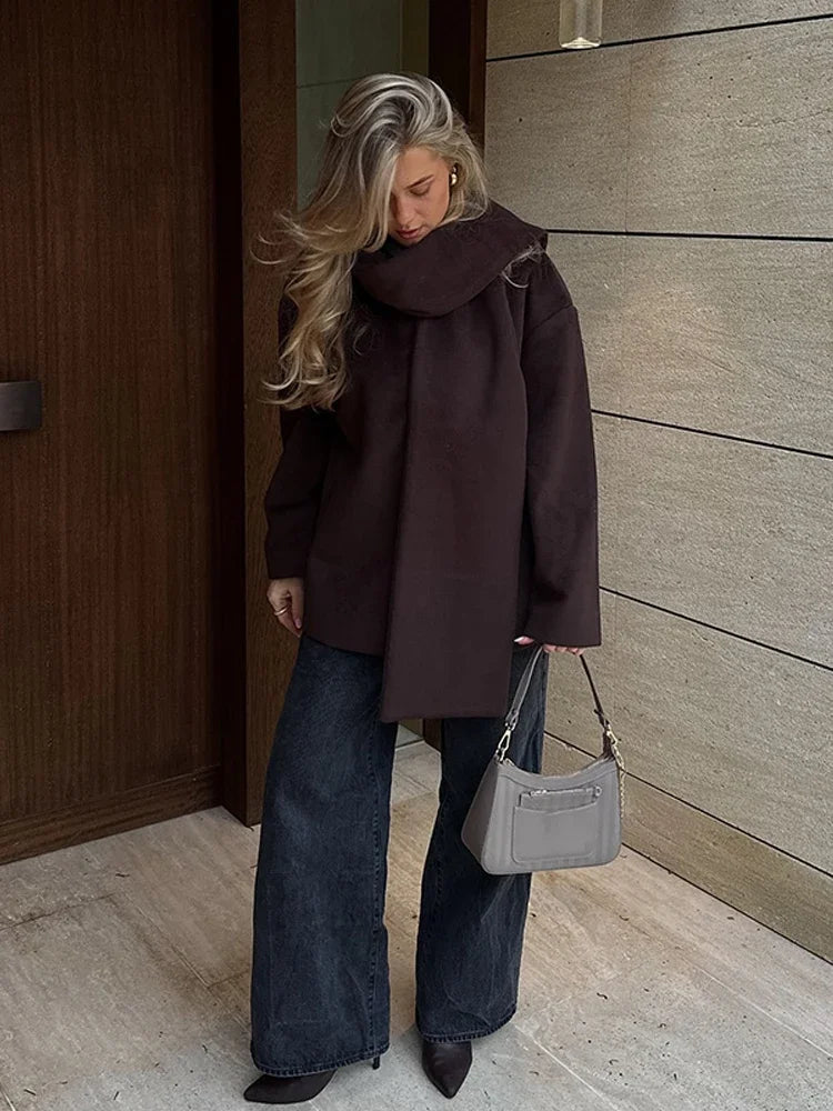 Éline Cape Wool Coat – Soft Draped Elegance