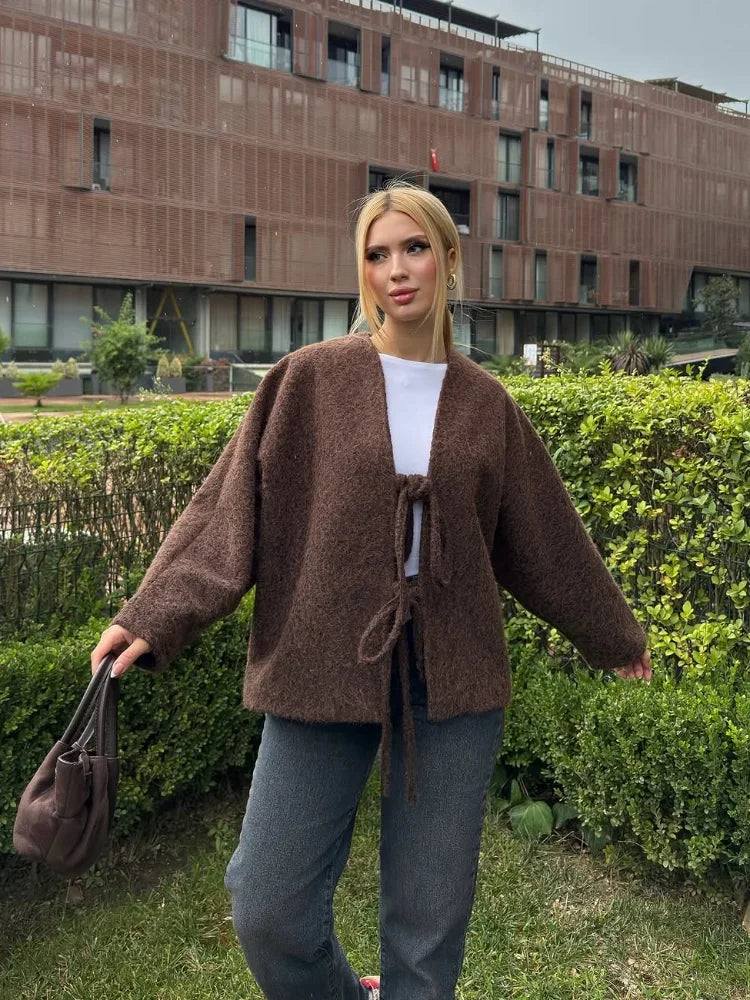 Éline Bow Knit Jacket – Cozy Wool Blend